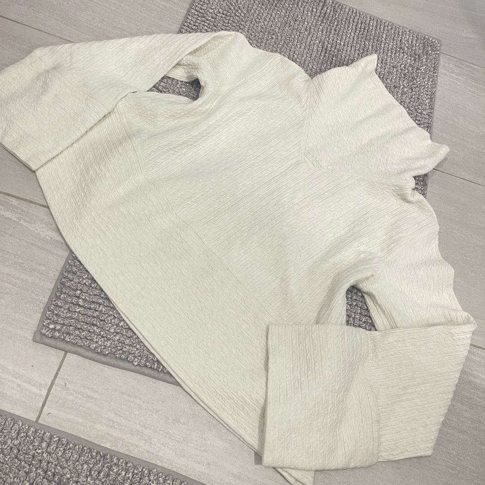 Lululemon retreat yourself pullover hoodie ivory white  21” Ptp - Picture 9 of 10